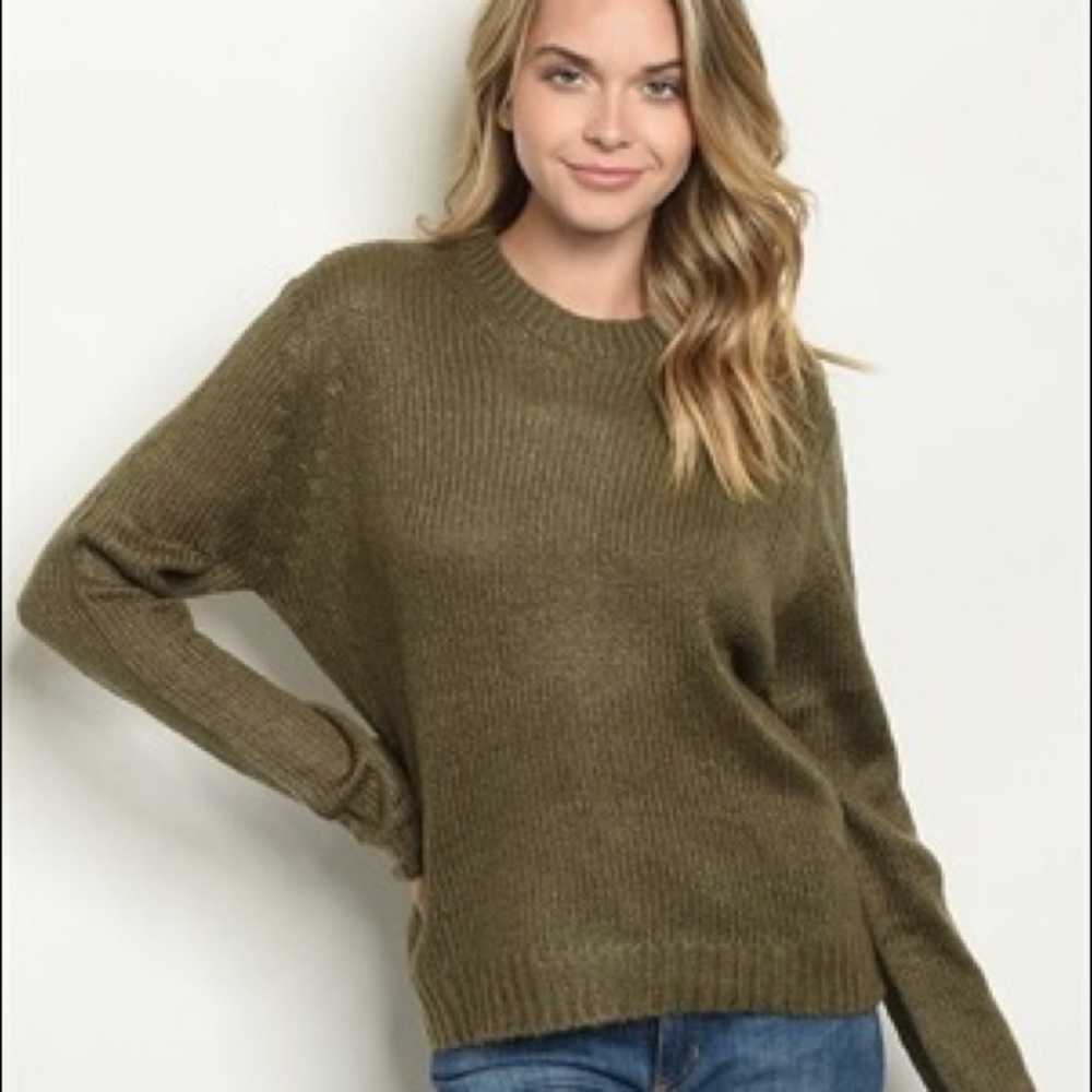 NWT Crew Neck Knit Sweater🧡